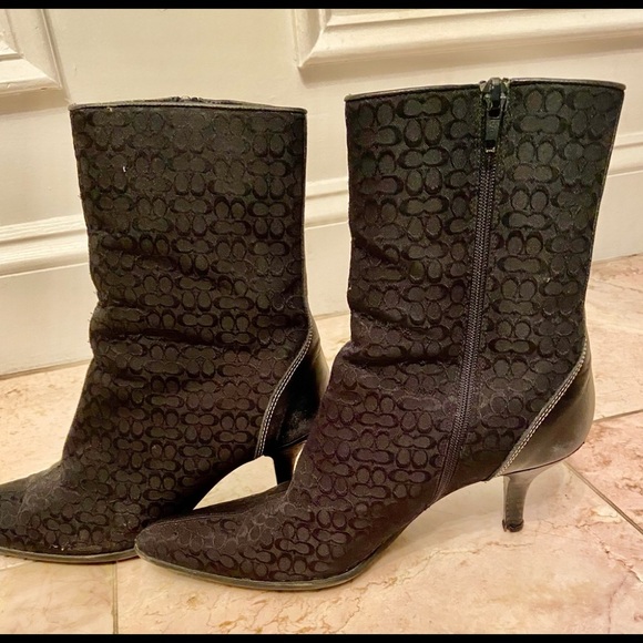 Coach Shoes - Authentic coach pointy boots signature cc